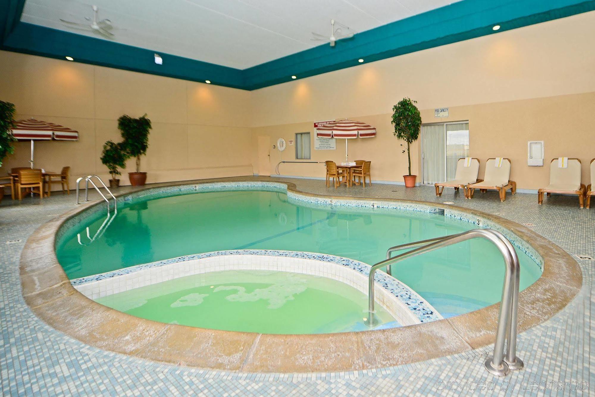 Americas Best Value Inn And Suites St. Cloud Saint Cloud Einrichtungen foto