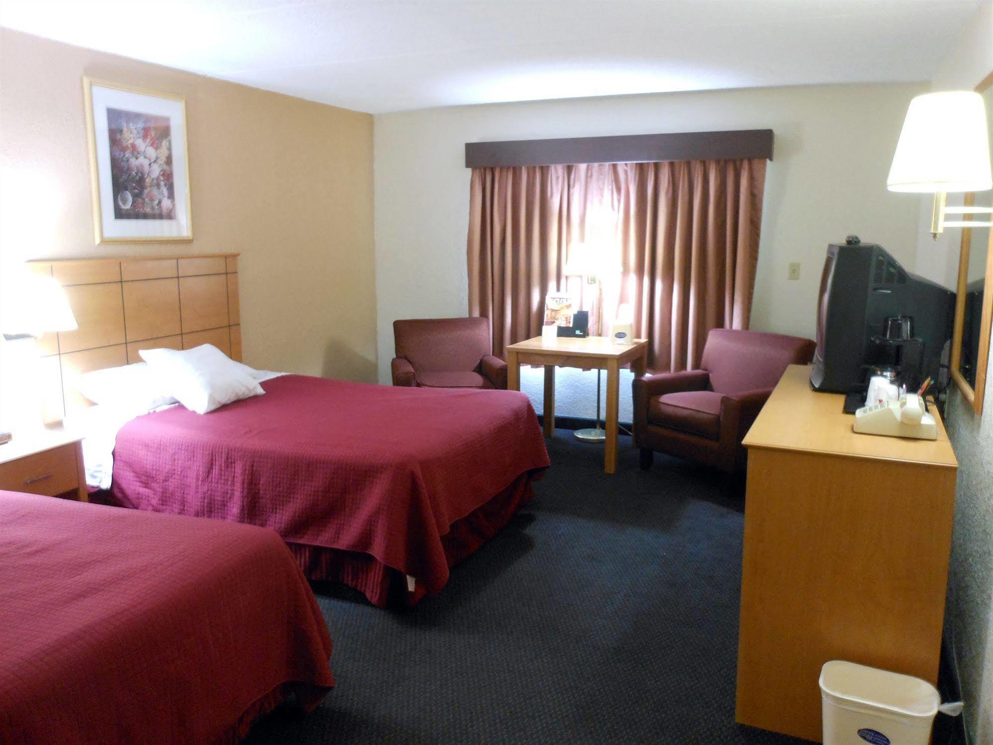 Americas Best Value Inn And Suites St. Cloud Saint Cloud Exterior foto